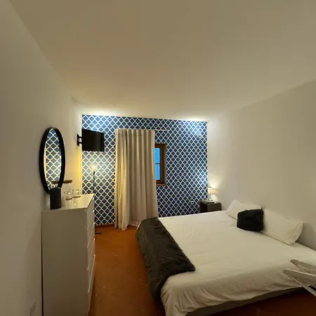 Homestay szállás Casa Costa- Quartos Em Acomodacao Particular Odeceixe
