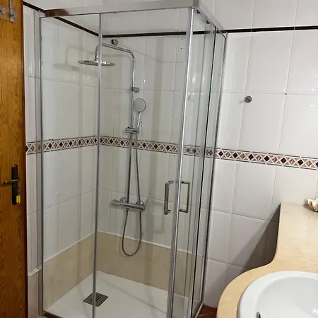 Casa Costa- Quartos Em Acomodacao Particular